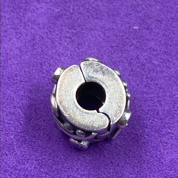 💛 Retired Sterling Silver Pandora Tendril Blue CZ Charm Clip - Picture 5 of 6